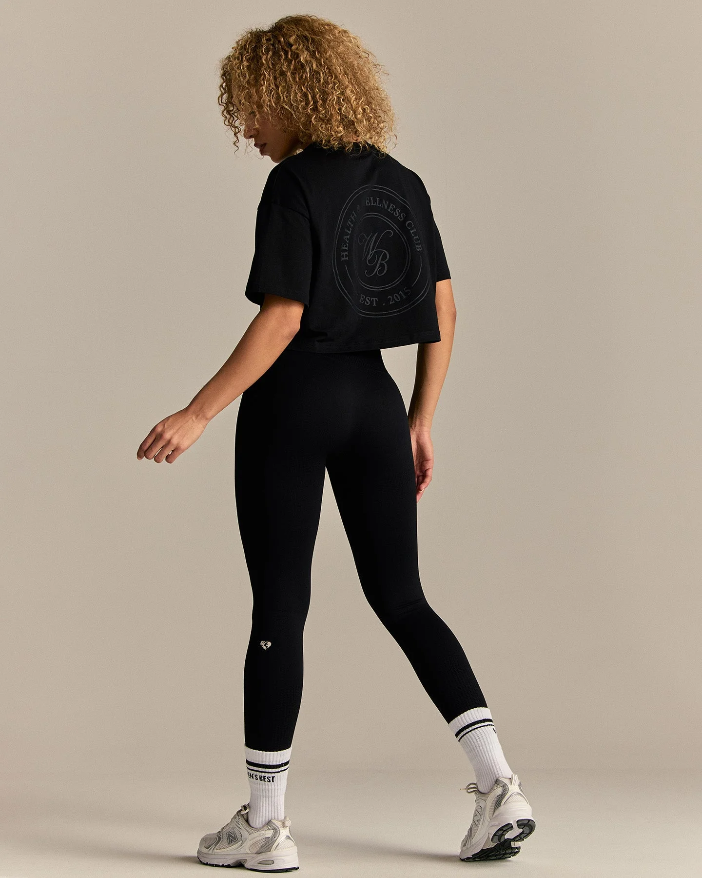 Comfort WB Logo Oversized Cropped T-Shirt | Black - Image 4