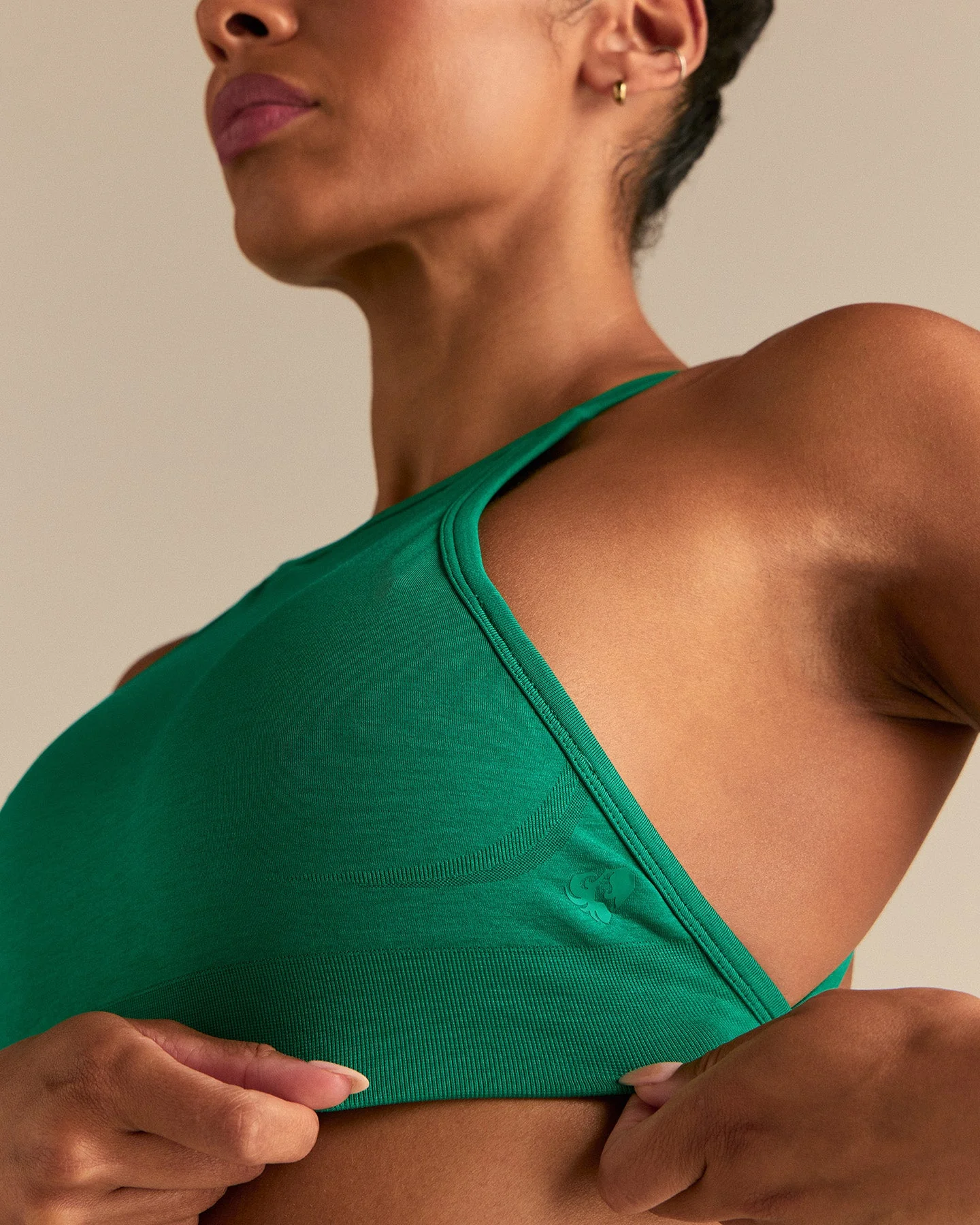 Define 2.0 High Neck Backless Bra | Amazonia Green - Image 4