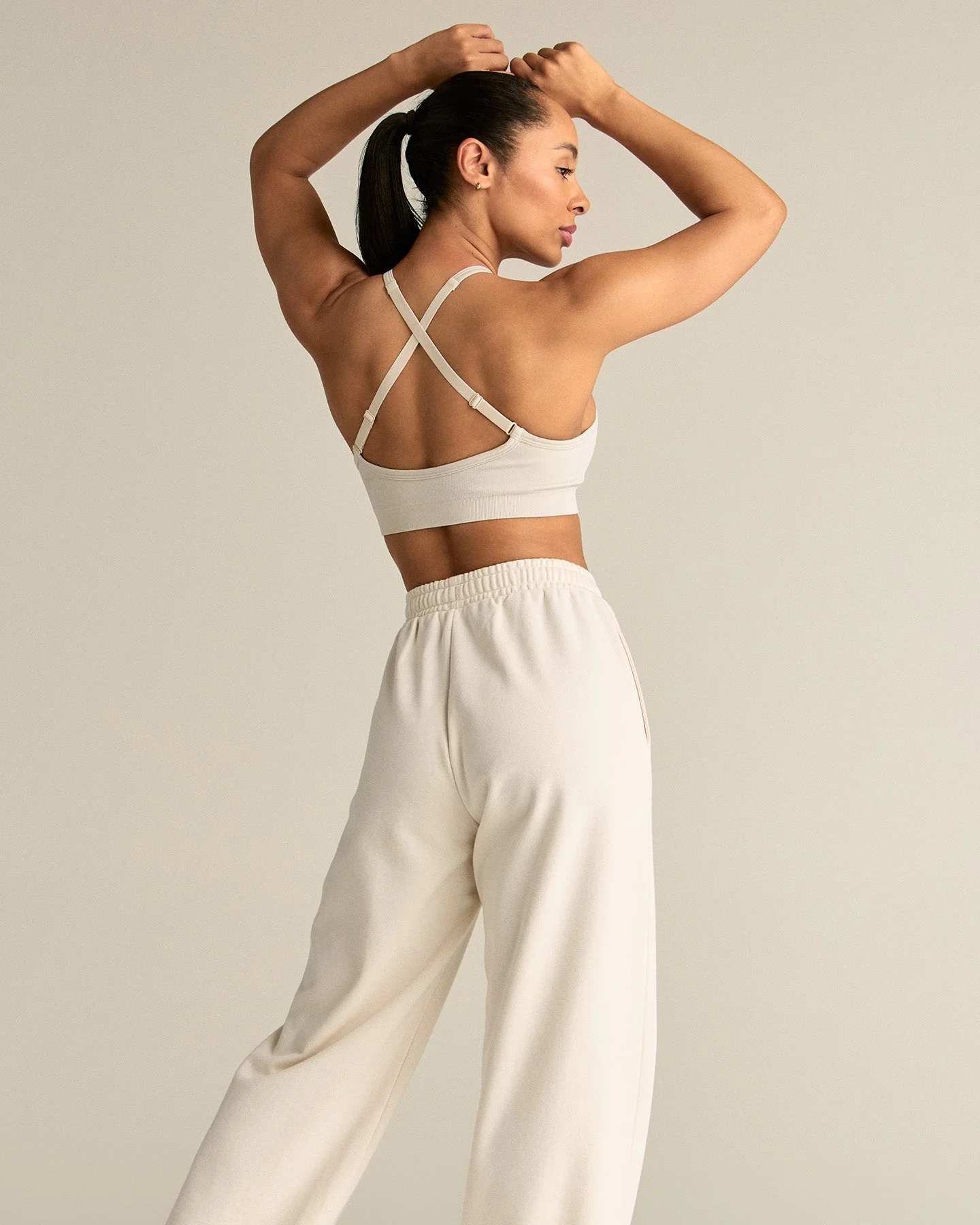 Motion Seamless Racer Front Bra | Off White - Image 2